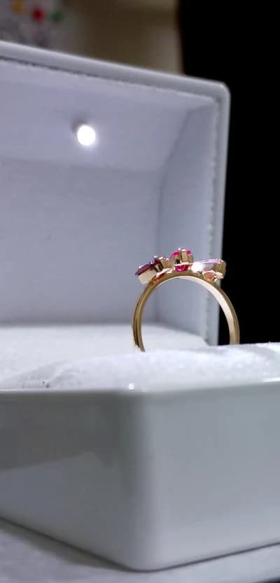 sortija minimalista Lariana colección
